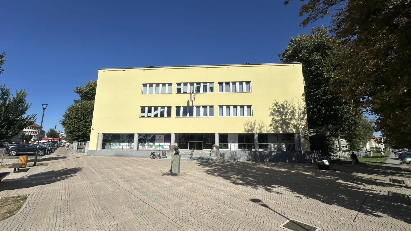 Natječaj za izbor na radno mjesto tajnika Fakulteta