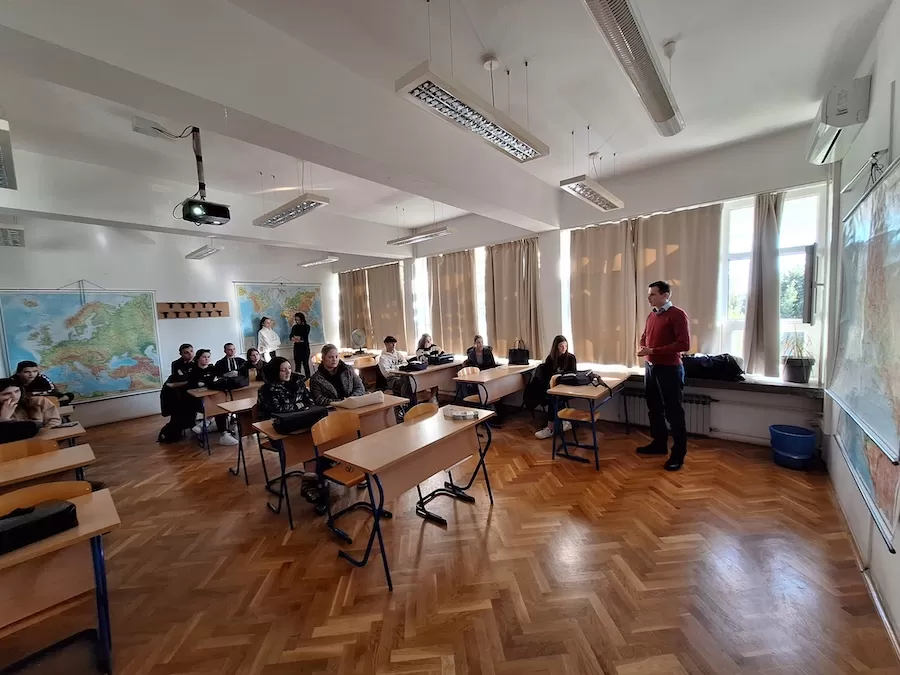 Prezentacije maturantima u Zadru, Daruvaru i Virovitici