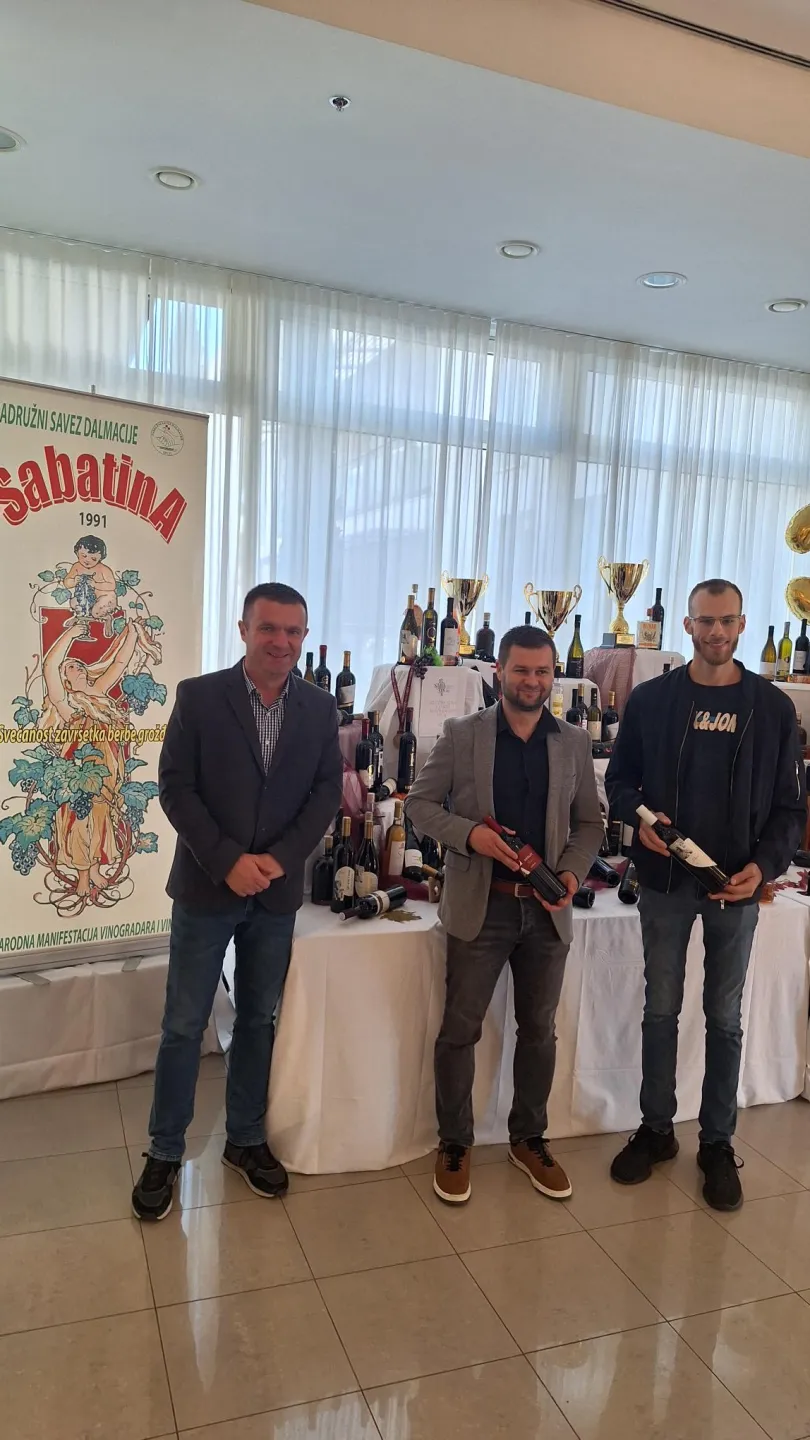 Promocija fakultetskih studija u Bolu uz srebrne medalje fakultetskih vina na „Sabatini 2025.“