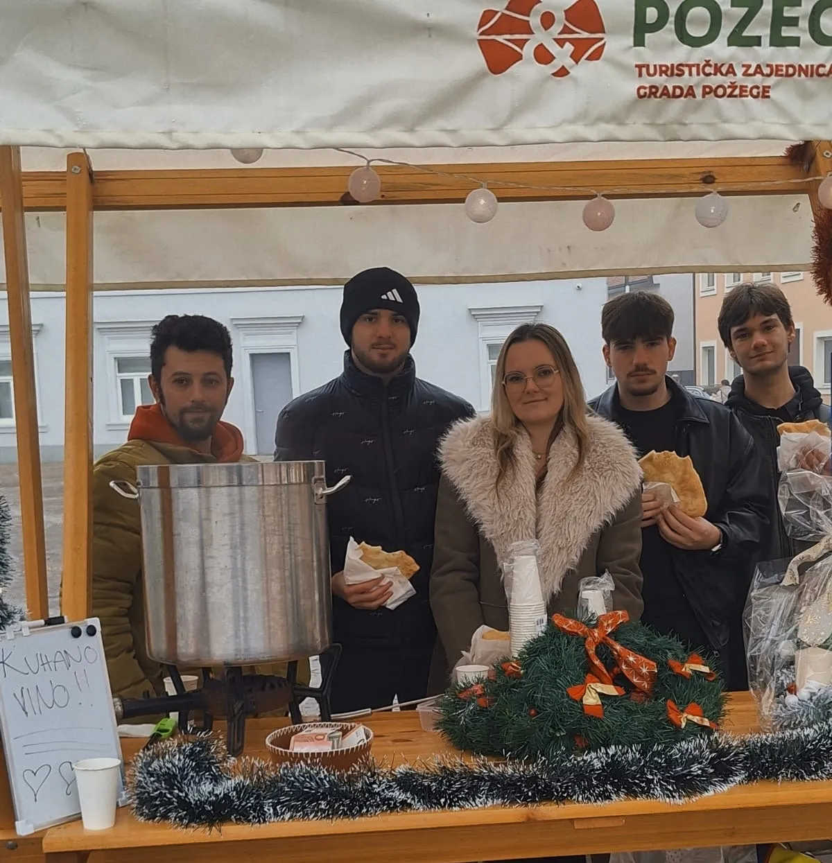 Humanitarni božićni sajam