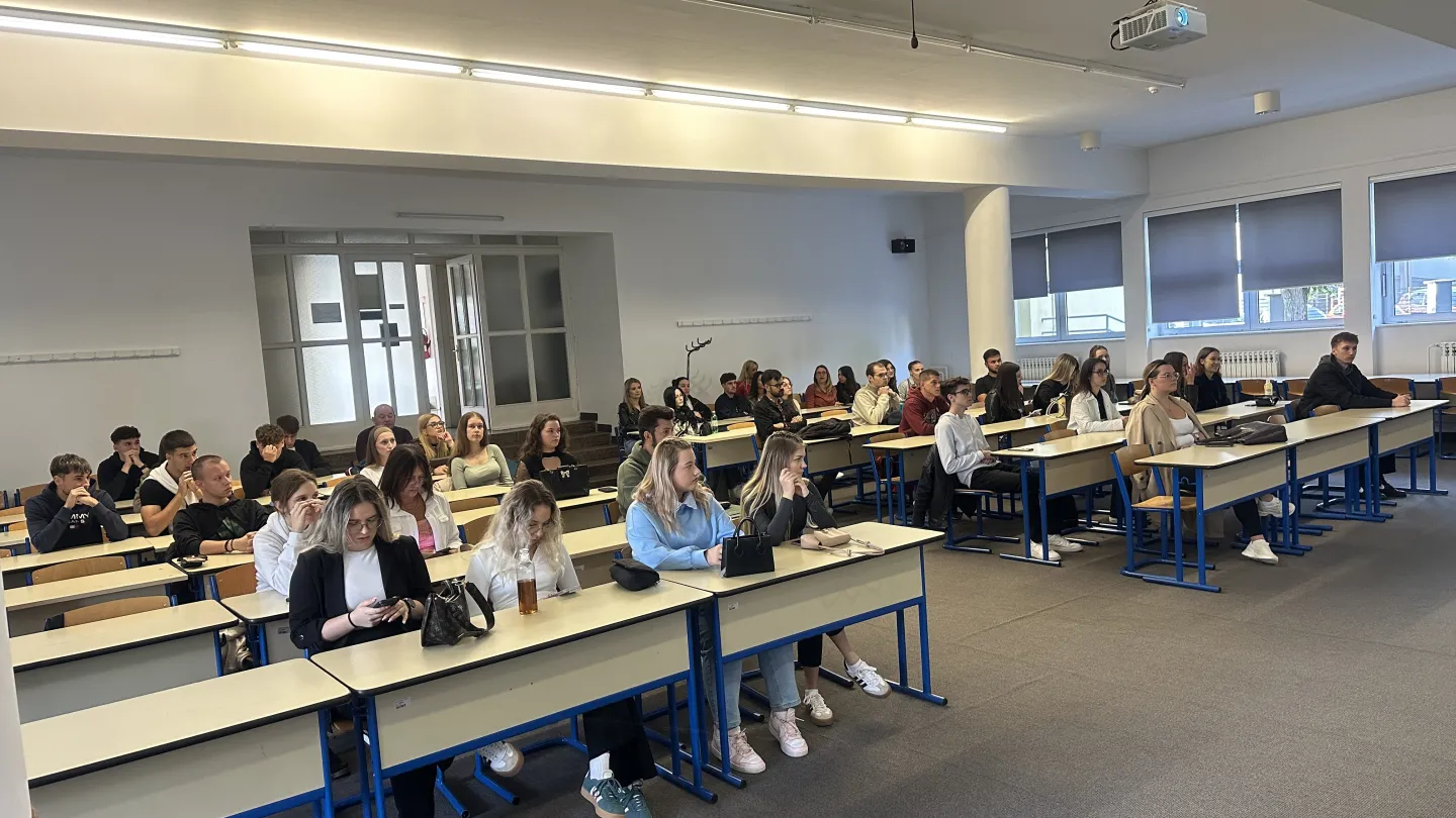 Održan Dekanski sat za studente prve godine na Fakultetu turizma i ruralnog razvoja
